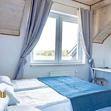 Cichy - Podgrzewany Basen, Sauna I Jacuzzi W Cenie Pobytu Karwia