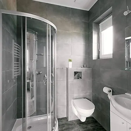 Cichy - Podgrzewany Basen, Sauna I Jacuzzi W Cenie Pobytu Hotel