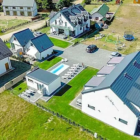 Hotel Cichy - Podgrzewany Basen, Sauna I Jacuzzi W Cenie Pobytu Karwia